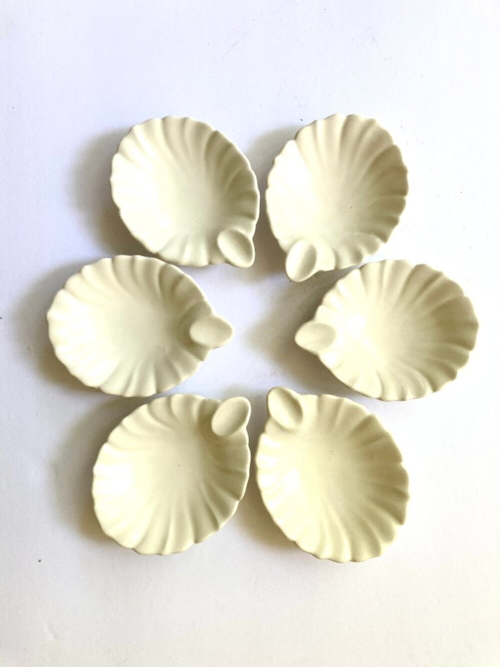 6 Vintage Franciscan "Coronado" Satin Swirl Ashtrays